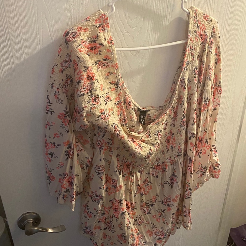 Torrid off the shoulder floral top